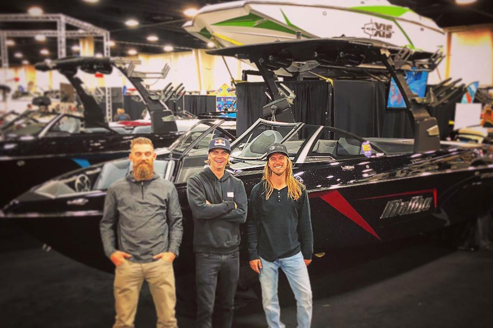 Malibu & Axis Dealers Bringing Summer to Boat Show